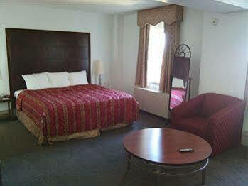 Madison Hotel Boardwalk 3*